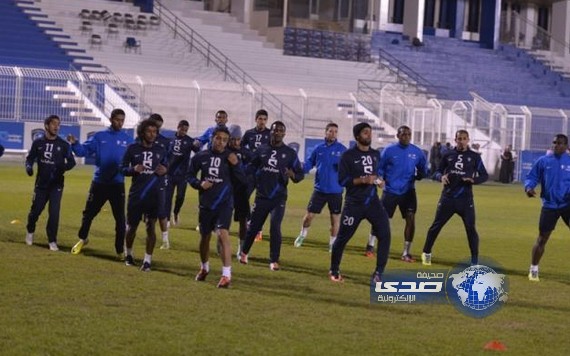 الهلال يواصل تدريباته استعداداً لملاقاة الأهلي الإماراتي