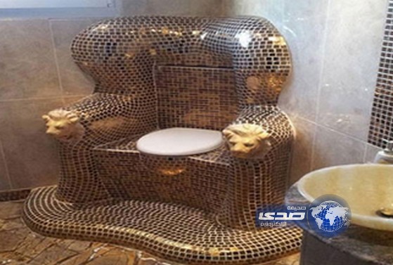 بالصور.. حمّام ذهبي وحيوانات نادرة وسبائك بقصر الرئيس الأوكراني