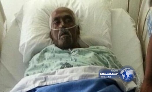 رجل يستيقظ قبل لحظات من دفنه