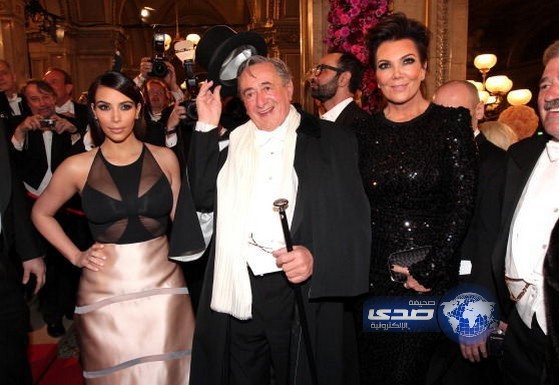كيم كاردشيان تتعرض للتحرش الجنسي والعنصرية في النمسا