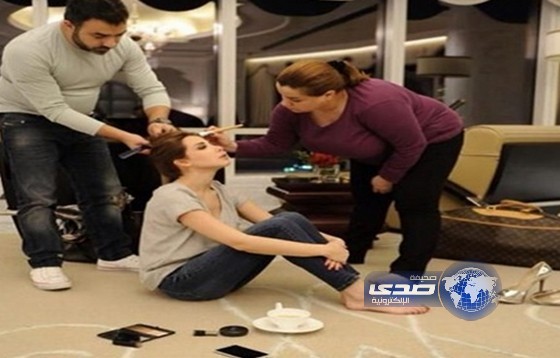 بالصور :نانسي عجرم تكشف عن طريقتها لوضع المكياج