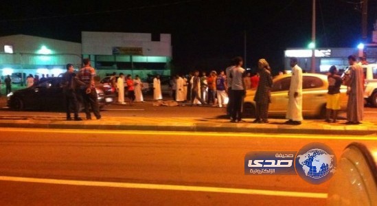 متهور يدهس مقيماً في العارضة