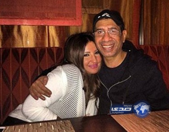 الملحن ناصر الصالح يظهر مع  شذى حسون في صورة حميمية