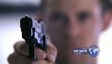 شاب يقتل أمه في قاعة المحكمة لطلبها الطلاق