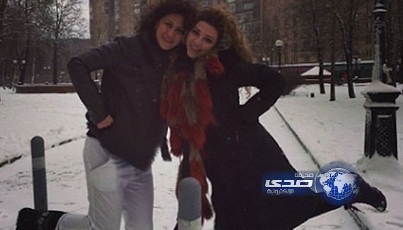 شقيقة مريام فارس تخطف الاضواء منها في موسكو