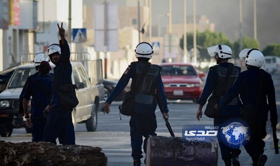 الأمن البحريني يتصدى لمجموعة تخريبية حاولت إغلاق شارع البديع