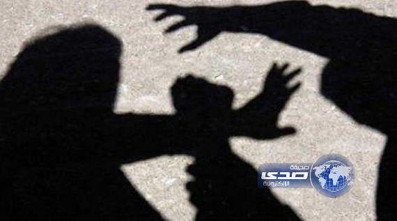 اردني هدد شقيقة طليقته بموس واغتصبها 3 مرات