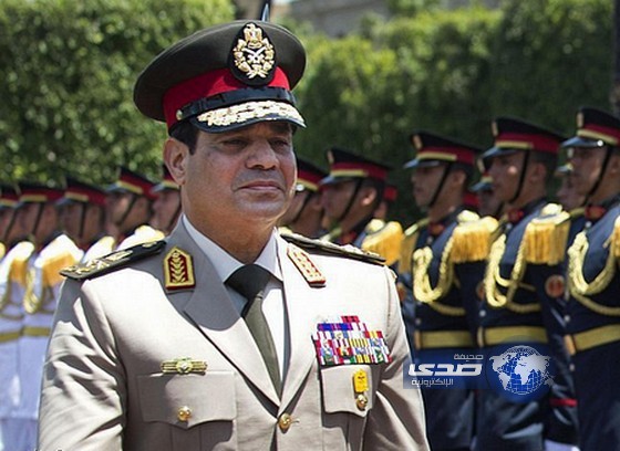 السيسي يجتمع مع المجلس العسكري لإبلاغه باستقالته