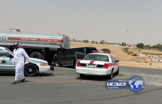 نجاة مواطن من الموت بعد ارتطام مركبته بوايت شرق الرياض