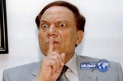 عادل إمام يفقد أعصابه ويحرج ابنه امام فريق العمل