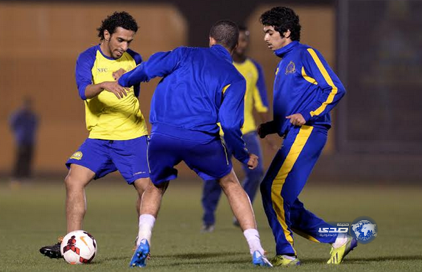 النصر يتدرب تحت زخات المطر و إنضمام المالك للعضوية الشرفية