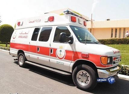إسعاف عامل سقط من سقالة في المدينة المنورة