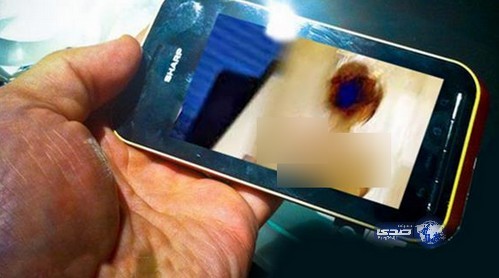 مصري يصور طليقته عارية لتتنازل عن الشقة