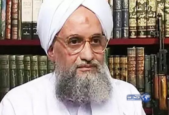 ‘داعش’ تتهم أيمن الظواهري بخيانة بن لادن