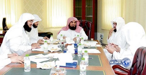 ترشيح أئمة صلاة التراويح بالمسجد الحرام