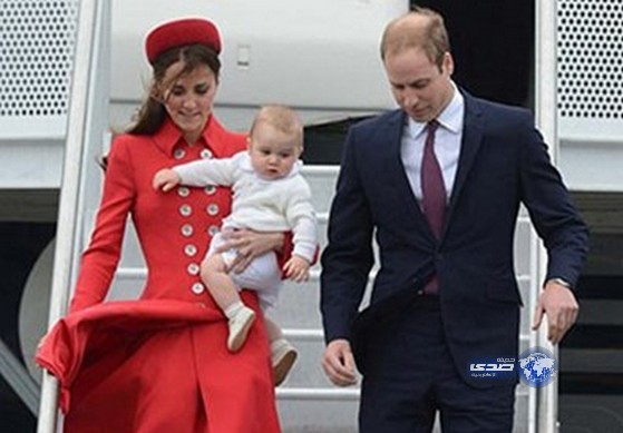 الطقس الرديئ يطير فستان كايت ميديلتون ويحرجها مجدداً