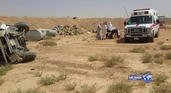 إصابة مجهولي هوية في انقلاب  داتسون في وادي الدواسر