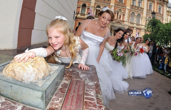 وكالات عبر الانترنت تروج لعرائس للبيع في أوكرانيا