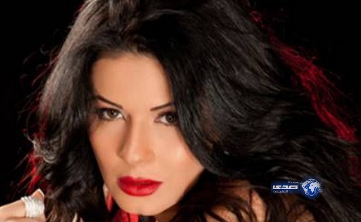 نجلاء بدر تهاجم هيفاء وهبي