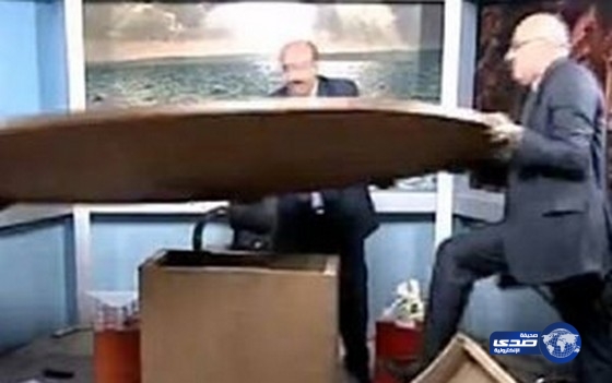 بالفيديو.. ضيفان يحطمان استديو برنامج أردني في مشاجرة بسبب الأزمة السورية