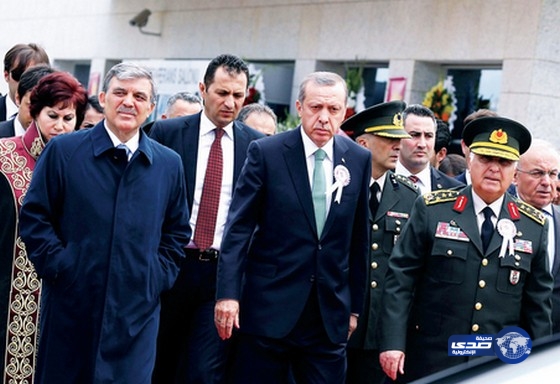 بالفيديو.. أردوغان يتهم نقيب المحامين الأتراك بـ(الوقاحة)