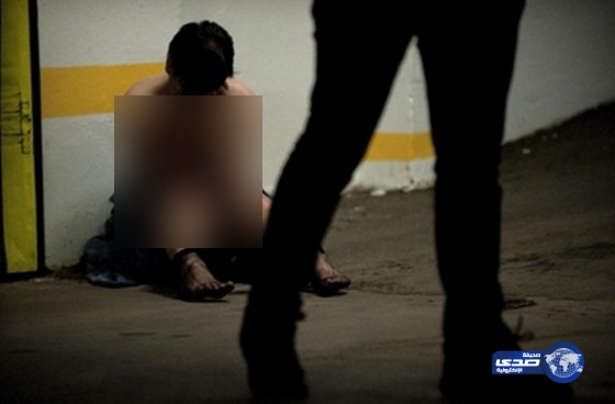 شاب حاول اغتصاب والدته على مرآى من شقيقته