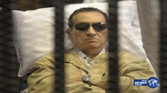 تأجيل إعادة محاكمة مبارك وعشرة آخرين