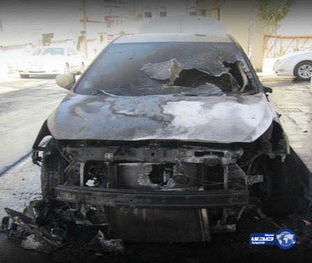 شبهة جنائية في حريق سيارة أمام منزل صاحبها بخميس مشيط