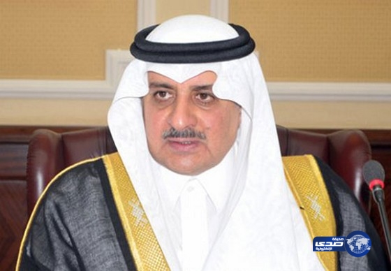 أمير منطقة تبوك ينقل تعازي القيادة في وفاة الشيخ فيصل الرمان