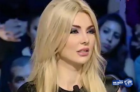 العارضة اللبنانية ميريام كلينك تهدد نائب لبناني بالحبس!