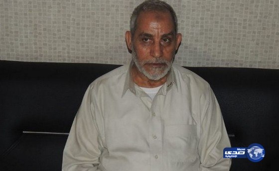 تأجيل محاكمة مرشد الإخوان و13 آخرين في قضية أحداث “مسجد الاستقامة”