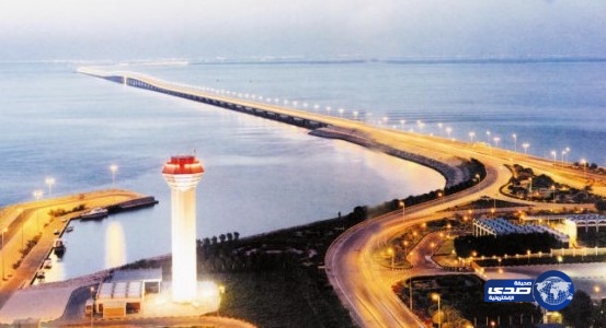 تقليص بطاقات خروج الشاحنات لتخفيف الازدحام على جسر الملك فهد