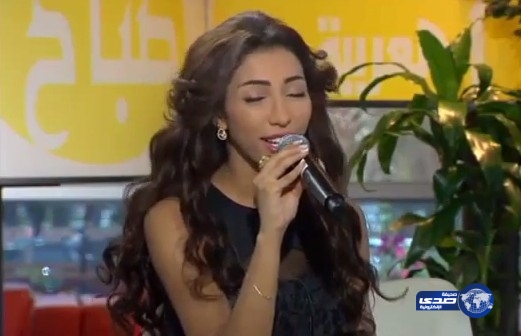 بالفيديو.. زلة لسان دنيا بطمة حول زوجها