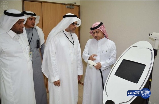 مدير عام الشئون الصحية بمنطقة مكة المكرمة يدشن جهاز (ELLIPSE MULTIFLEX )