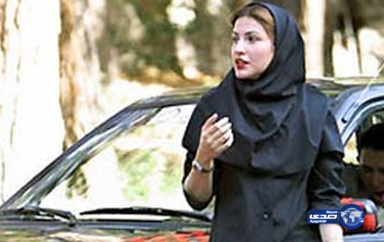 الشرطة الإيرانية تشرع في تطبيق “إجبارية” ارتداء الحجاب الإسلامي