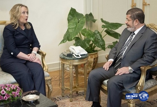 المفاجأة التي ادهشت “هيلاري كلينتون” عندما سئلت مرسي عن تنظيم القاعدة!؟