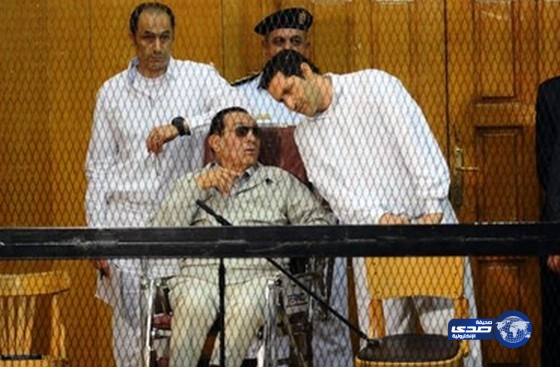 تأجيل إعادة محاكمة مبارك