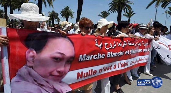 تونسيون يتظاهرون احتجاجا على قيام أب بحرق ابنته حية