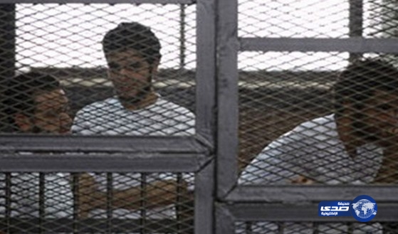 الحكم بالسجن المشدد لـ7 سنوات لمراسلي الجزيرة في مصر