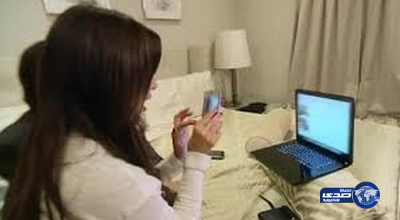 زوجة “مصرية” تستدرج طليقها لتصويره عارياً وابتزازه