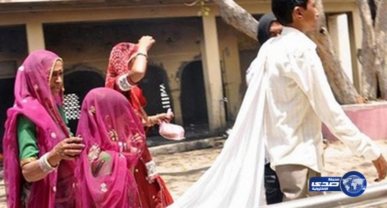 زفاف جماعي لفتيات لم يتجاوزن سن السابعة!