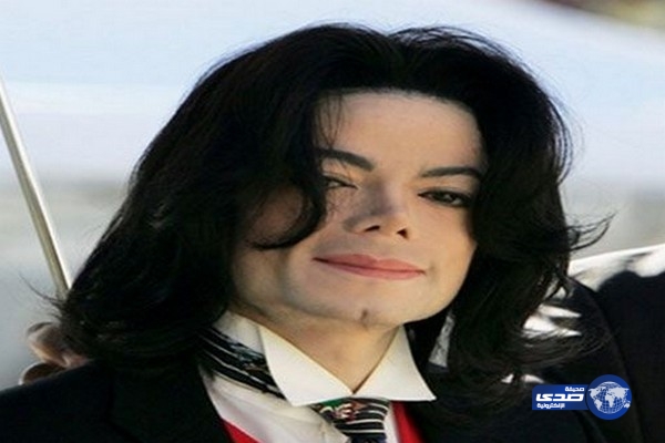 والد مايكل جاكسون يصرح “ابني مازال حيا”