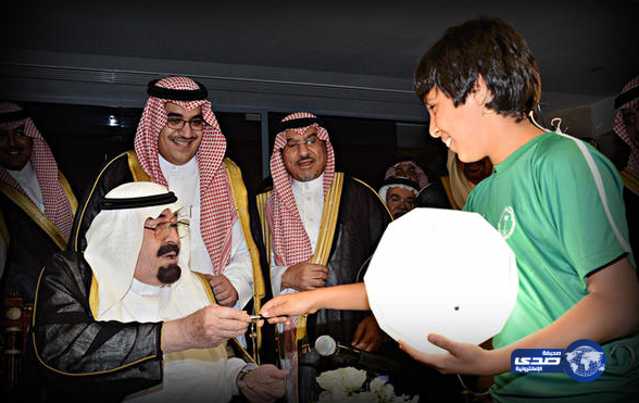 الملك يأمر بإنشاء 11 ملعب عالمي في المملكة