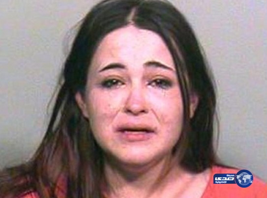 الشرطة تعتقل شابة لاتصالها بحبيبها السابق أكثر من 77 ألف مرة في أسبوع واحد