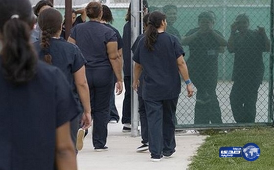 سجينات “عاريات” احتجاجا على تقييد الملابس الداخلية