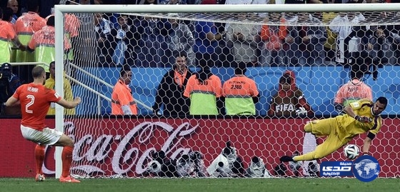 “روميرو” يتصدى للهولنديين ويقود الارجنتين للنهائي الحلم (فيديو وأكثرمن 140 صورة للقاء الكبير)