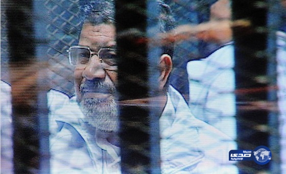 تأجيل محاكمة مرسي و131 آخرين في قضية اقتحام السجون