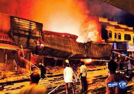 بالفيديو والصور: حريق ضخم بالجبيل يدمر مبنى ومطاعم ومحلات تجارية