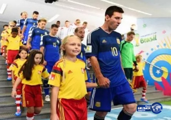 قصة الفتاة الأمريكية التي رافقت ميسي في نهائي كأس العالم