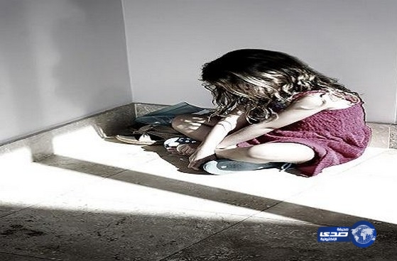 مدرس تربية رياضية وحارس امن يغتصبا تلميذة12 عاماً